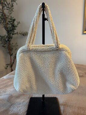Vintage! Corde-Bead by Lumured Ivory Hand Bag